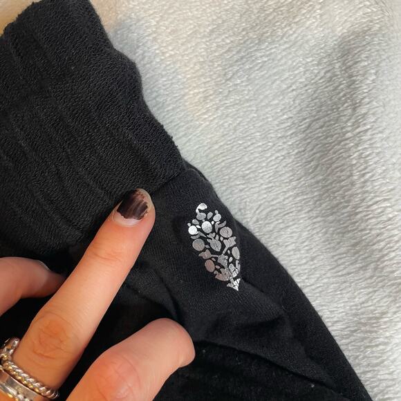 FREE‎ PEOPLE Movement Sunny Skinny Sweatpants Black Small Jogger Drawstring - Picture 4 of 6